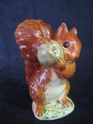 Beatrix Potter Figurine   SOLD
